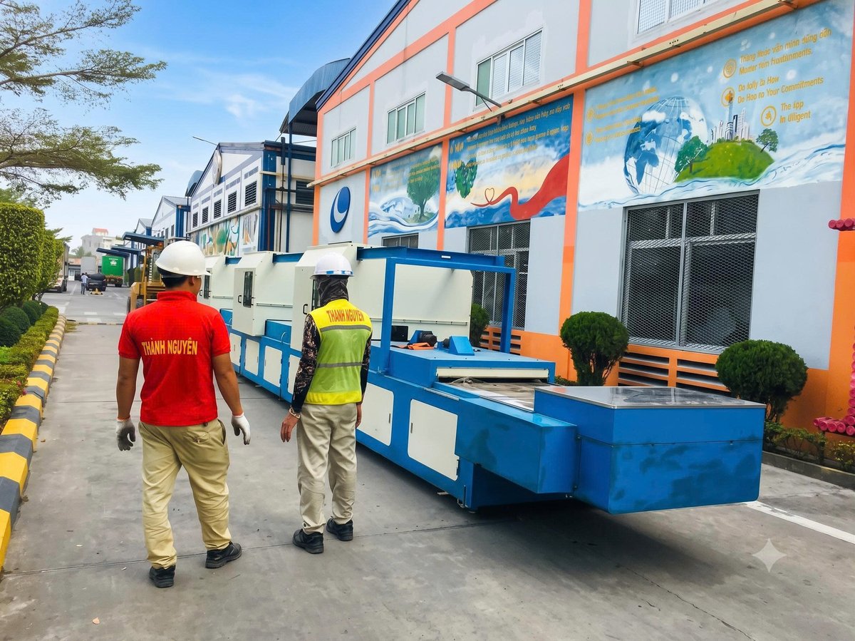 Toàn cảnh tập kết và tiếp nhận máy móc tại sân bãi KCN Bỉm Sơn Thanh Hóa - ASIA-APPOLO Toàn cảnh tập kết và tiếp nhận máy móc tại sân bãi KCN Bỉm Sơn Thanh Hóa - ASIA-APPOLO